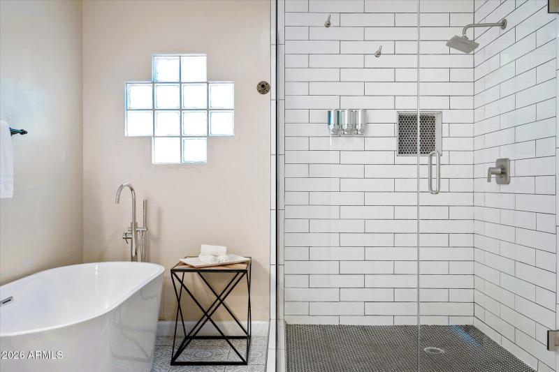 26-InnKeepersSuite18