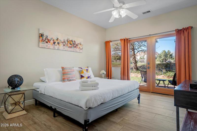 36-InnKeepersSuite24