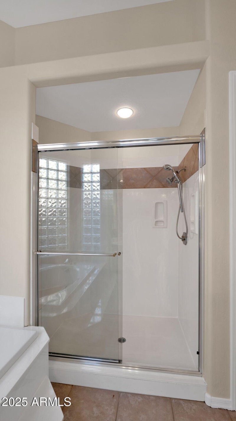 30-web-or-mls-P1241190