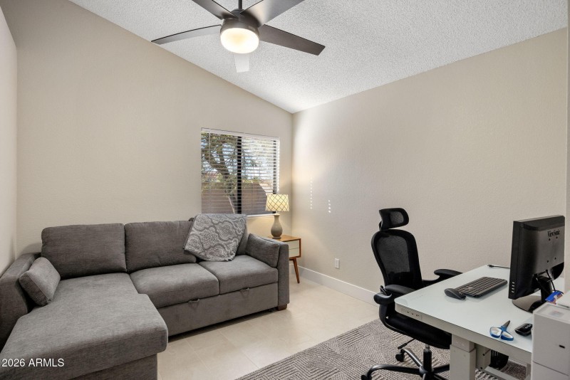 22-web-or-mls-D46A5962