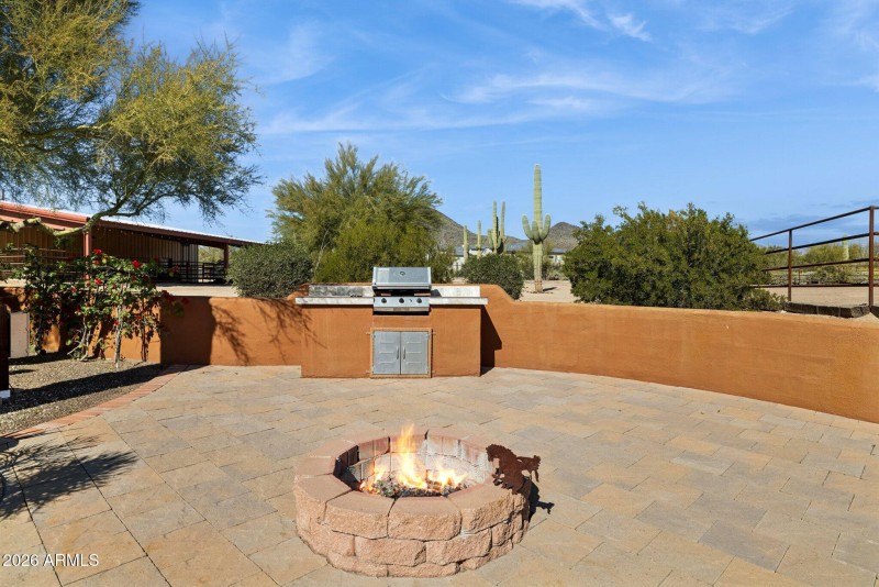 48-web-or-mls-39913-n-26th-st