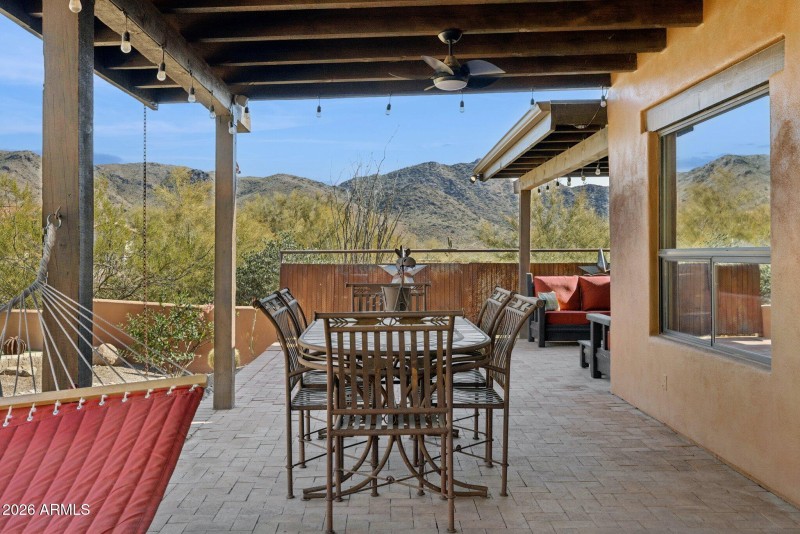 49-web-or-mls-39913-n-26th-st