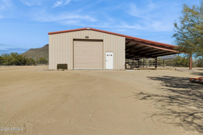 50-web-or-mls-39913-n-26th-st