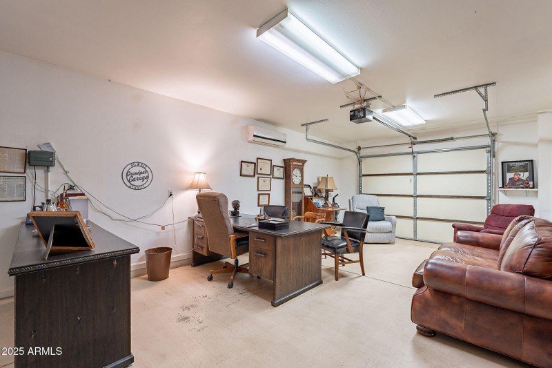 3rd Car Garage w/ Mini Split