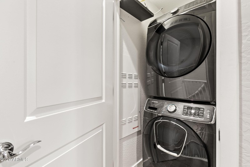 Full size washer dryer