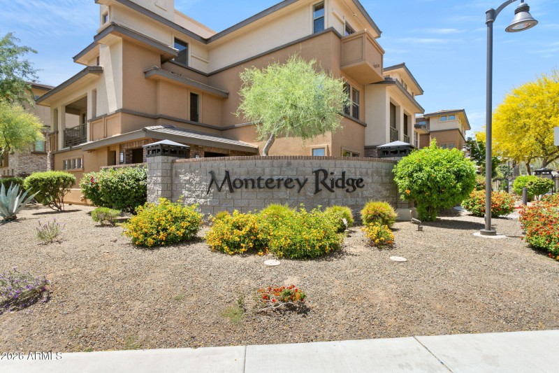 34-web-or-mls-17850-n-68th-st-1011