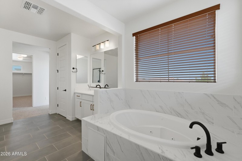 Upstairs Primary Bath