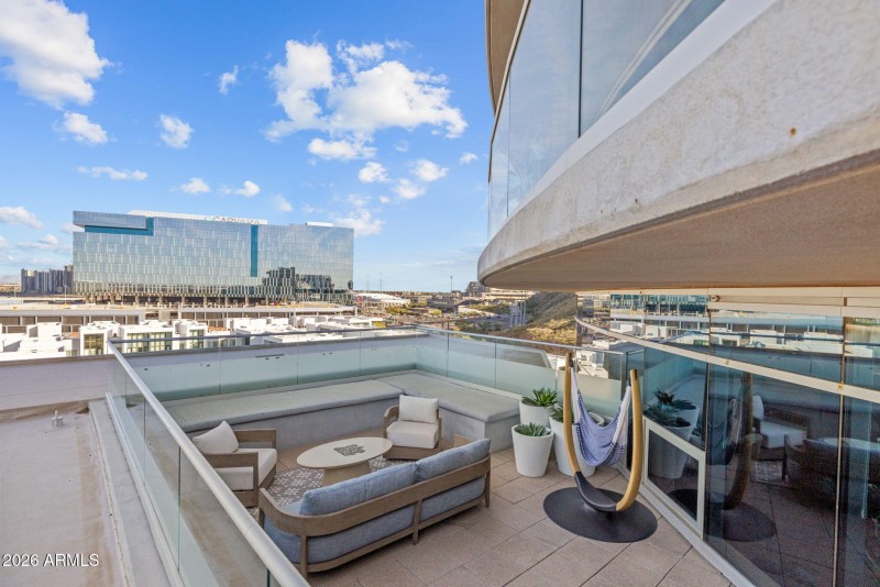 74-web-or-mls-140 E Rio Salado Pkwy 804,