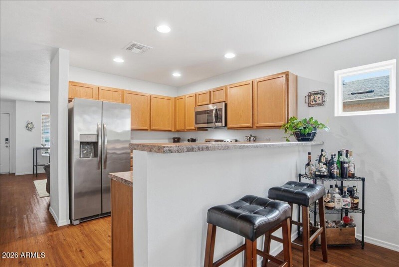 11-10330 N 86th Ave_RedHogMedia