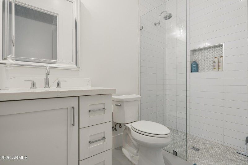 28-4223 N 41st Pl (32 of 64)