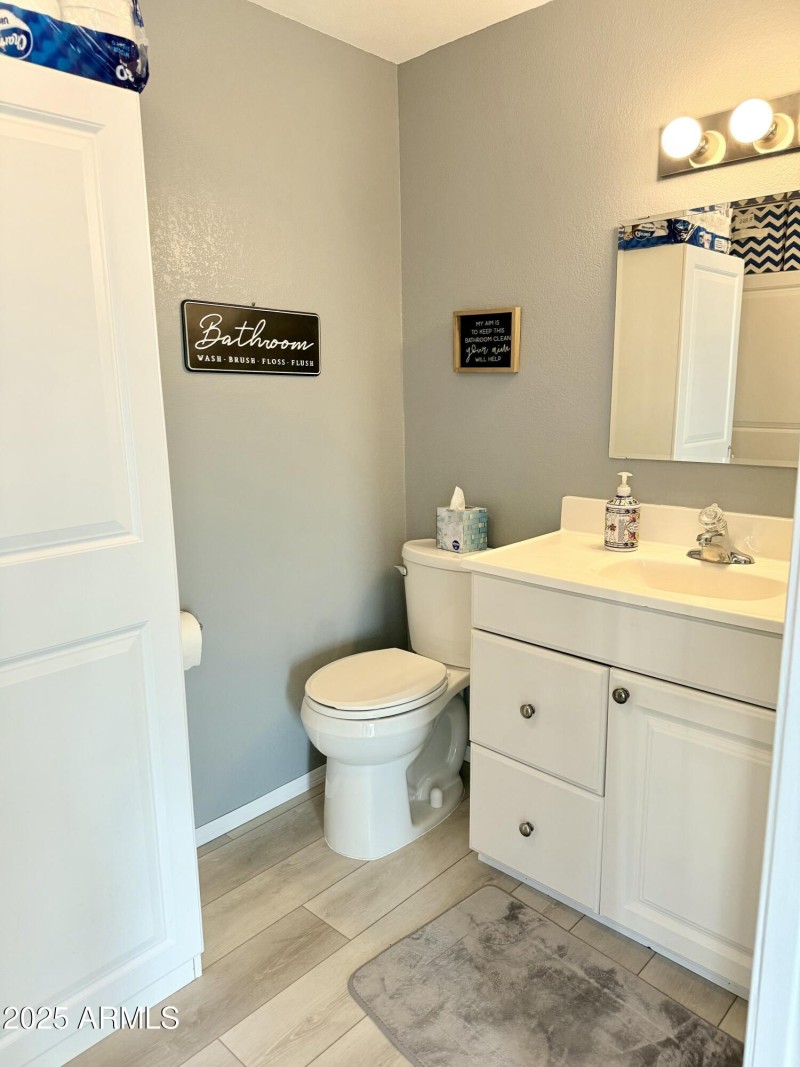 7750 E. Broadway Rd. #677