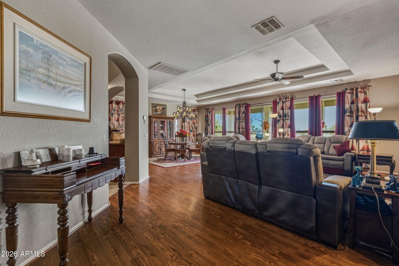 11-web-or-mls-Interior Done-23