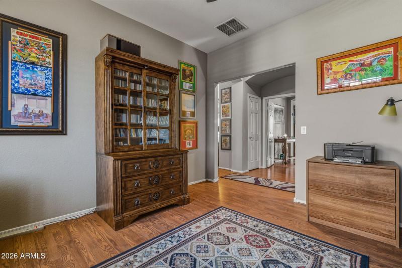 36-web-or-mls-Interior Done-6