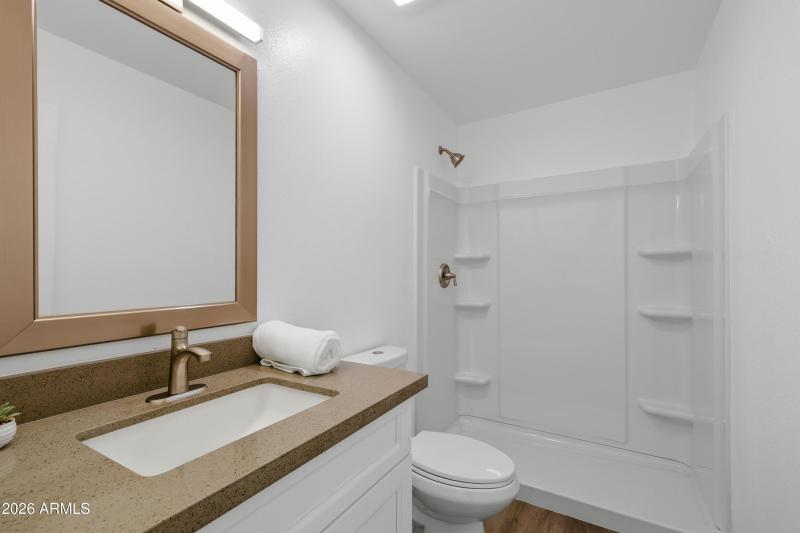 4813_W_Hayward_Ave_12