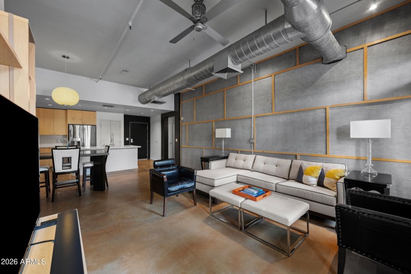 914 E Osborn Rd #216-12