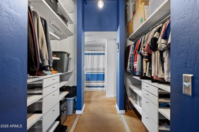 914 E Osborn Rd #216-17