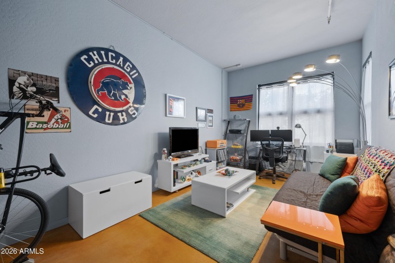 914 E Osborn Rd #216-20