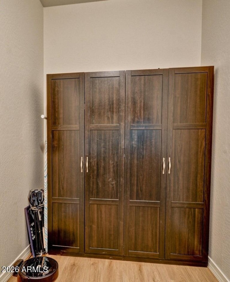 20211031184258080986000000-o