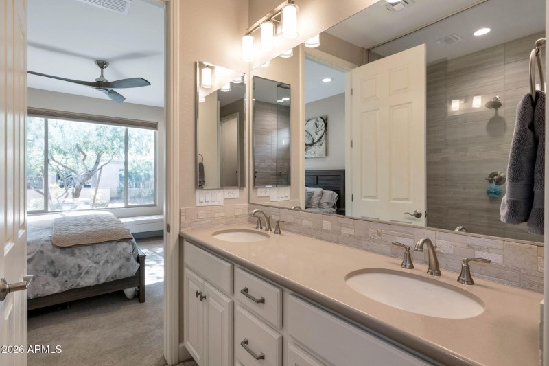 16-web-or-mls-Qp-7407