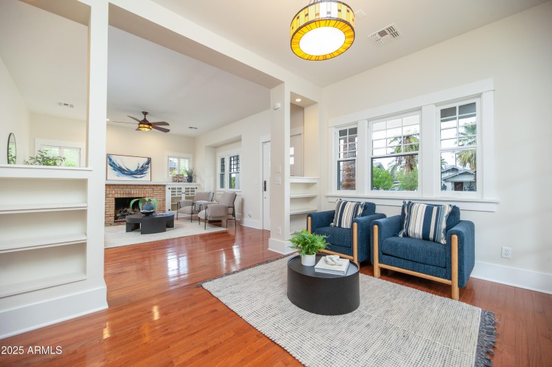 4 Formal Living Room