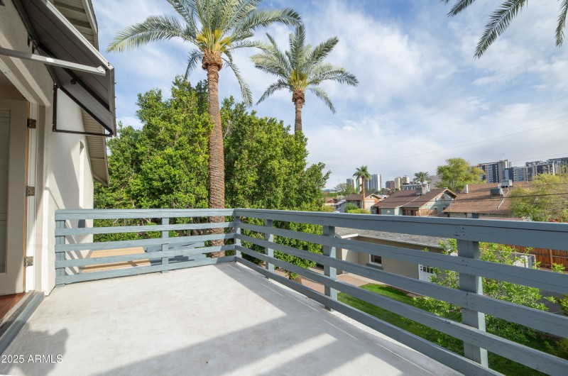 41 View of Downtown from South Balcony