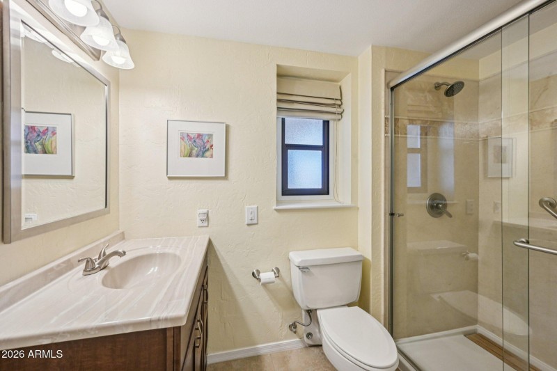 26-web-or-mls-W Titan Ct-S0302-026