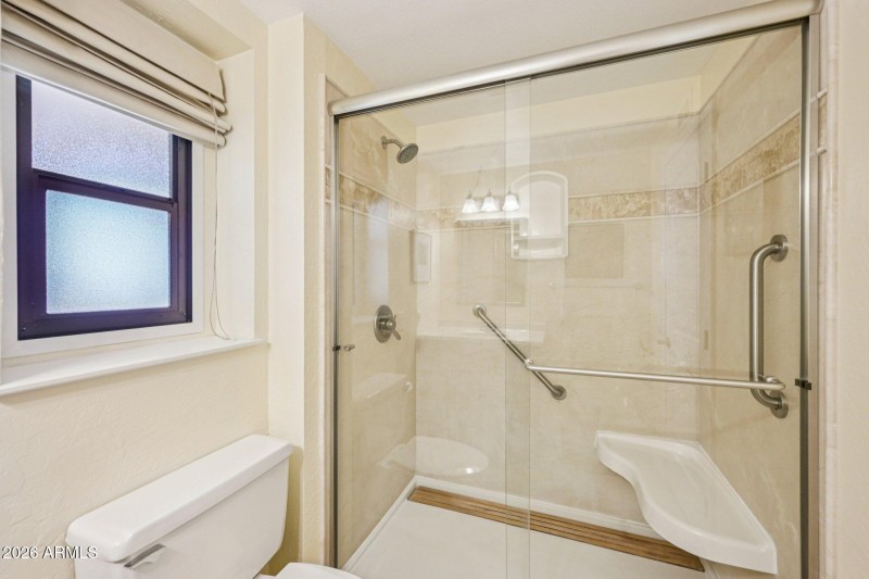 27-web-or-mls-W Titan Ct-S0302-027