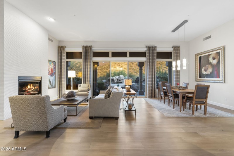 Living Room/Dining Room