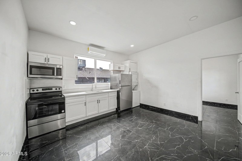 6-web-or-mls-Untitled-36