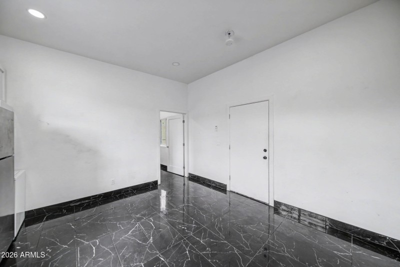 9-web-or-mls-Untitled-39