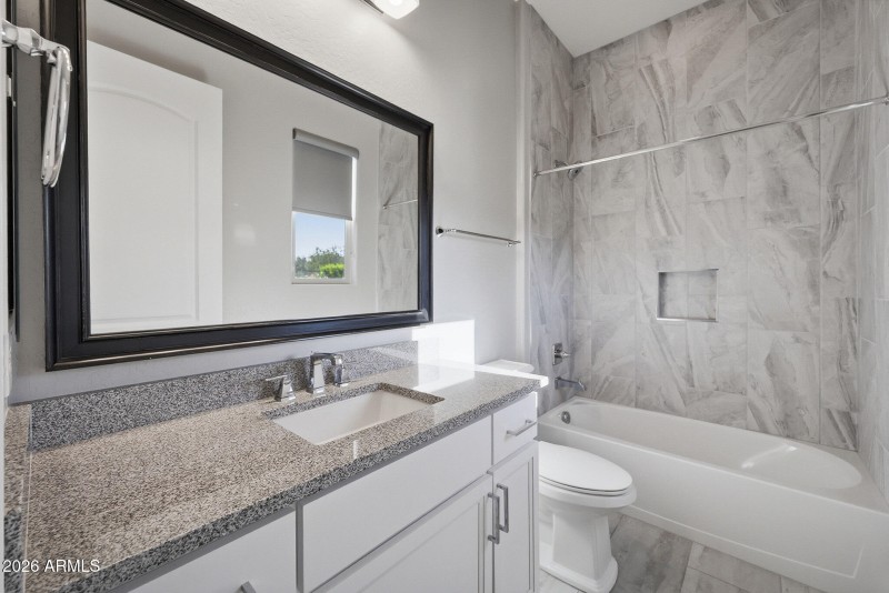 Ensuite Secondary Bathroom
