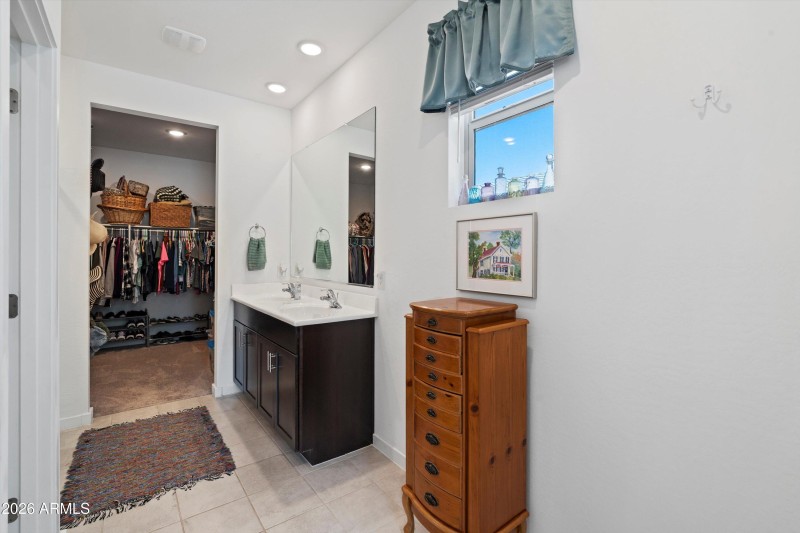 20-Bathroom Vanity Area