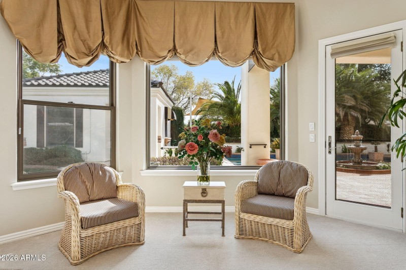 Primary Suite Sitting Area