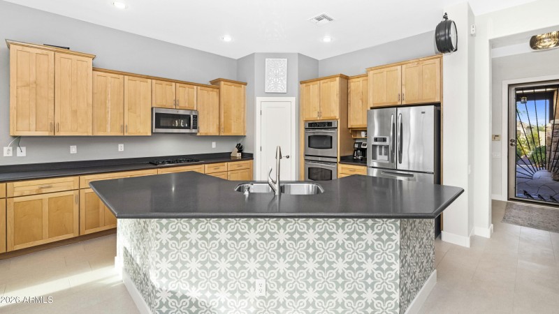 42903 N Courage Trail-print-011-009-TOD6