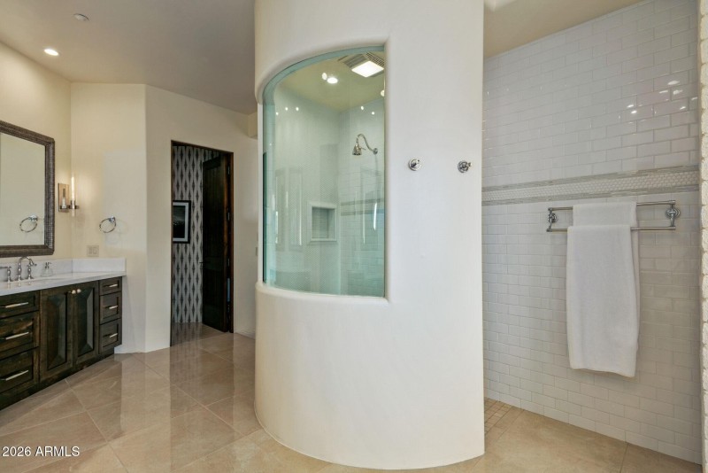 037_Primary Bath Shower