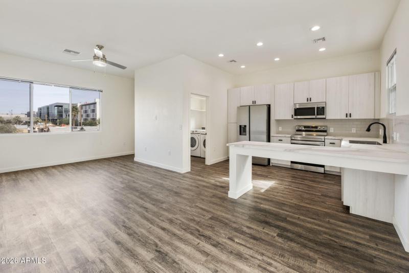 51-web-or-mls-_TM_3959