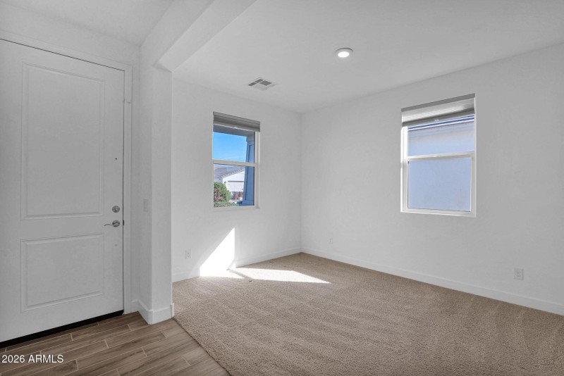 4-web-or-mls-P1481680