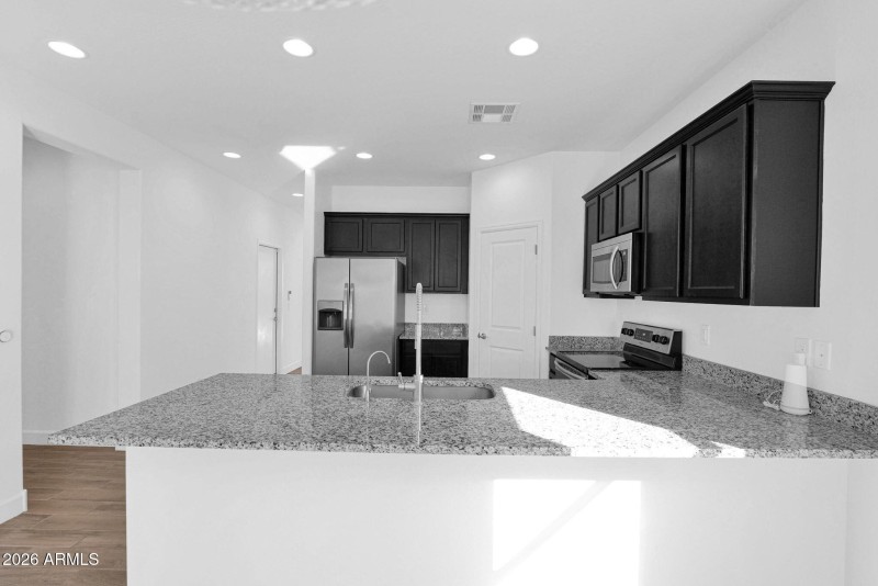 10-web-or-mls-P1481691