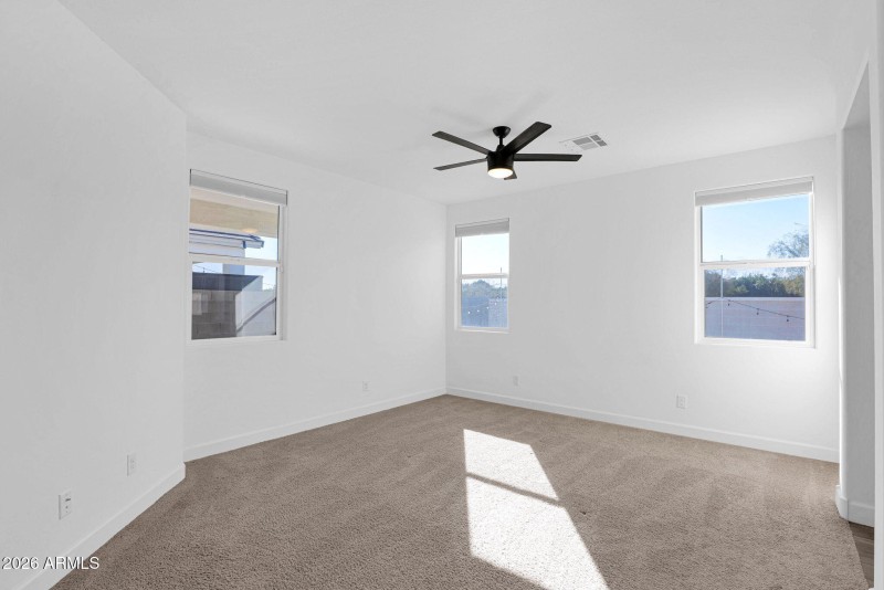 21-web-or-mls-P1481708