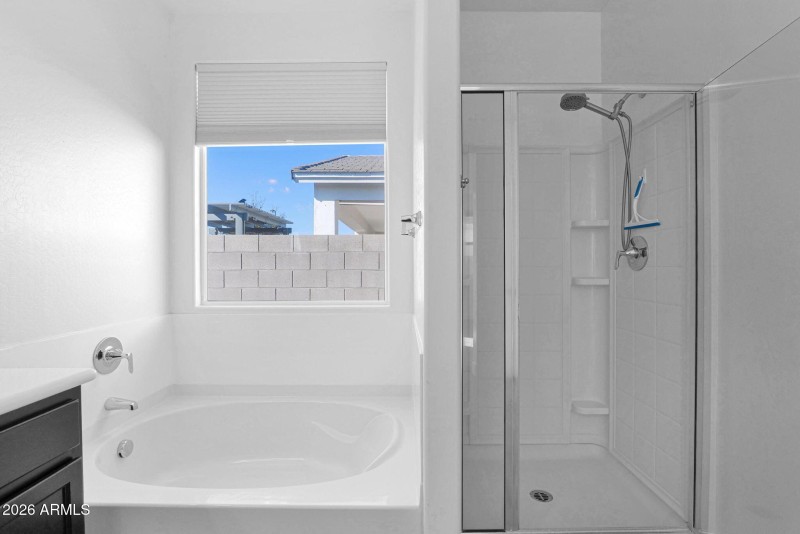 26-web-or-mls-P1481715