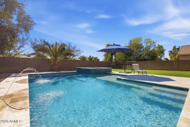 42-2177 E Glacier Pl