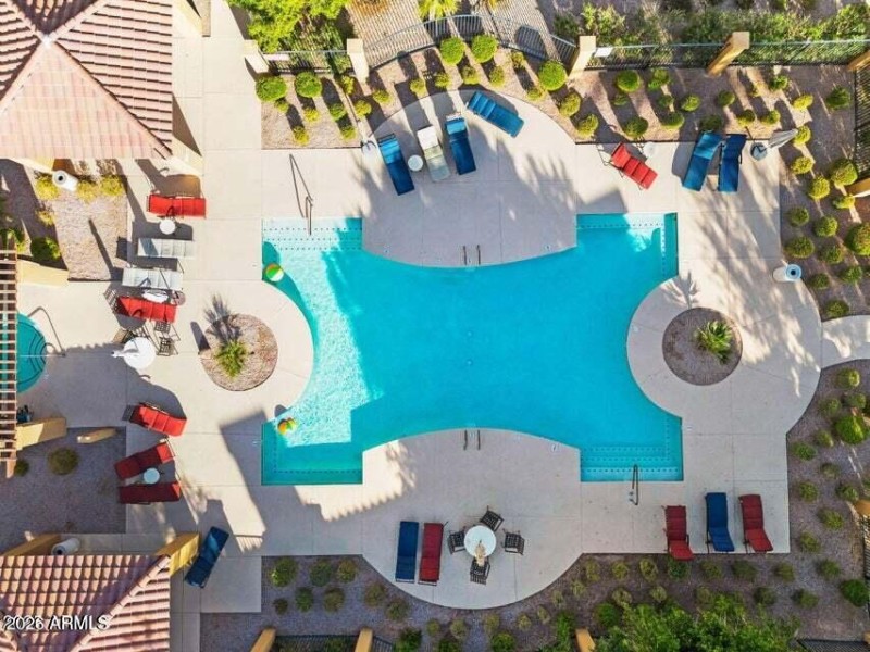 20250922193441490200000000-o