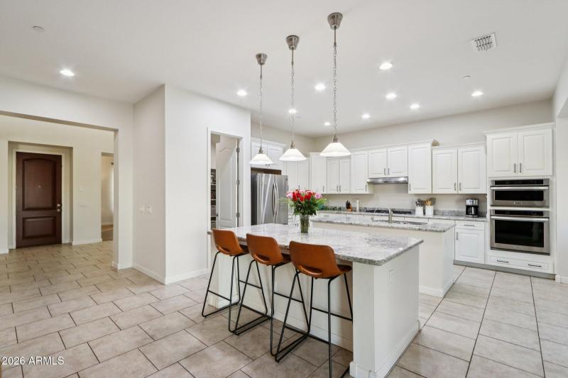 16-web-or-mls-E Lowell Ave-L3101-016