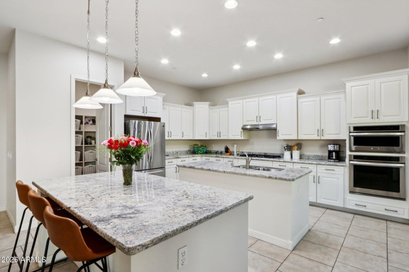 22-web-or-mls-E Lowell Ave-L3101-022