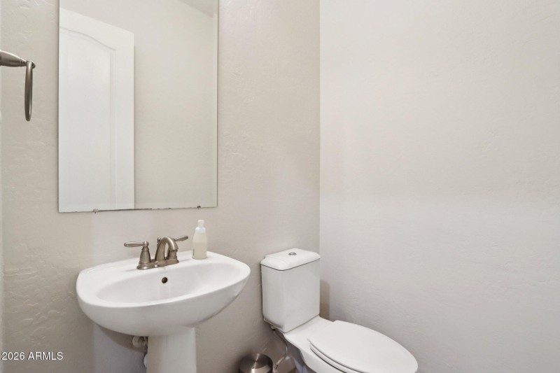 32-web-or-mls-E Lowell Ave-L3101-032