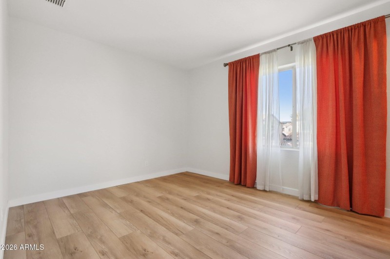 53-web-or-mls-E Lowell Ave-L3101-053