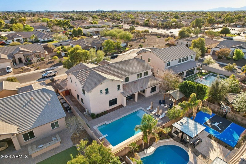 74-web-or-mls-E Lowell Ave-L3101-074