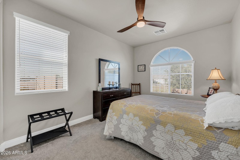 565 W Perkins St-34_(2048)