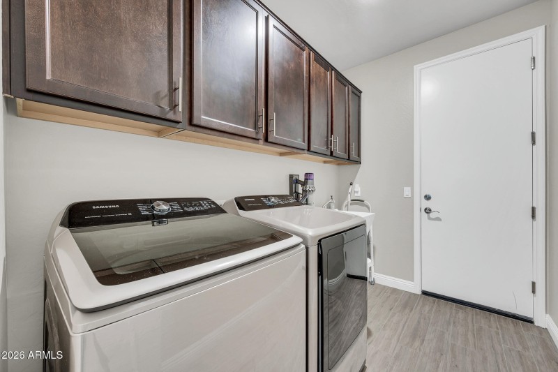 565 W Perkins St-37_(2048)