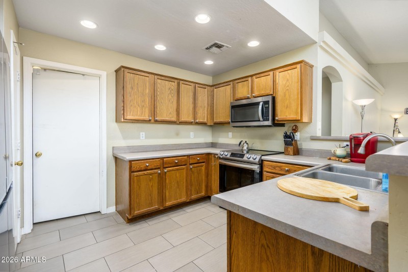 10-web-or-mls-160th-18